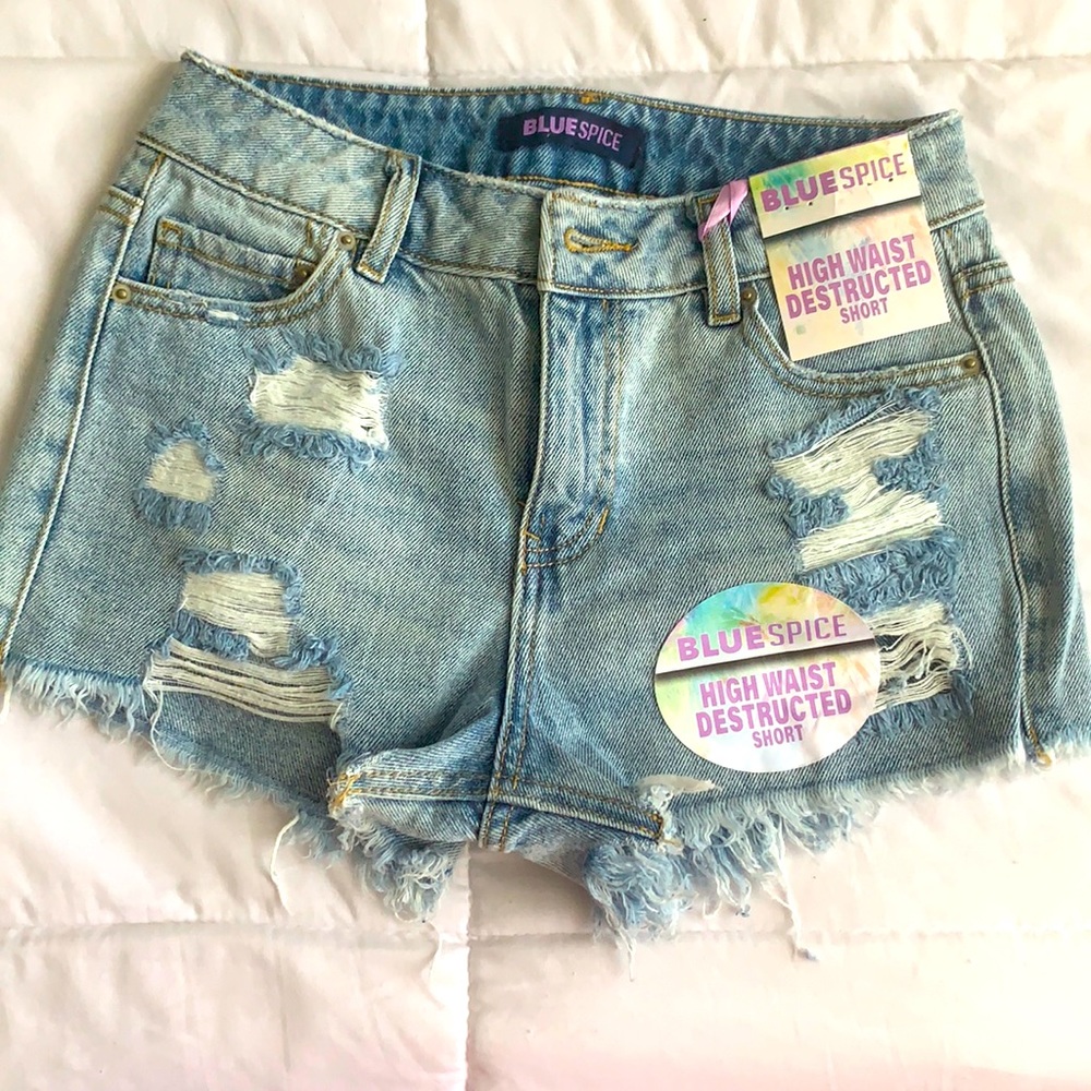 High waist destructed jean shorts